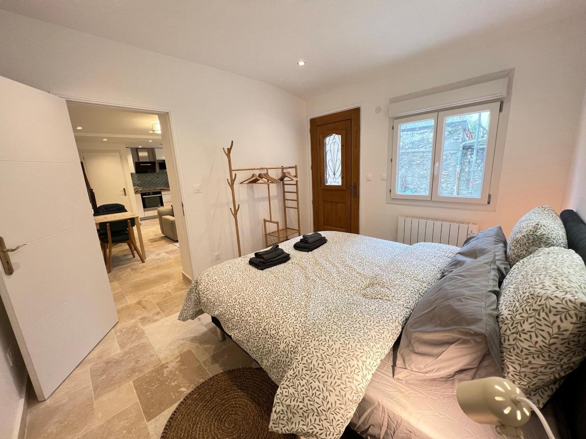 Charming House 2br, 100m To Rer B Laplace Station Appartement *